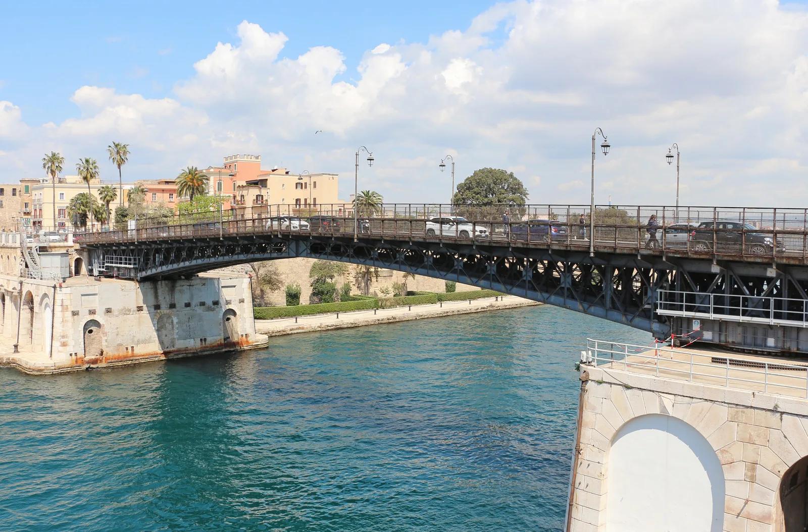 Taranto ci riprova: la città dei due mari candidata a Capitale italiana del mare 2027
