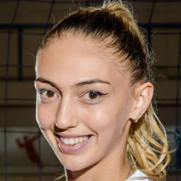 Edona Kalludra