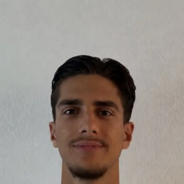 Floni Selimi