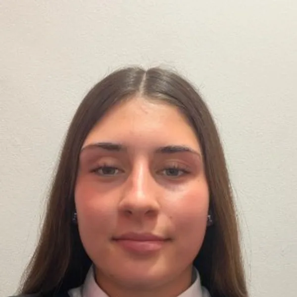 Leona Kikaj