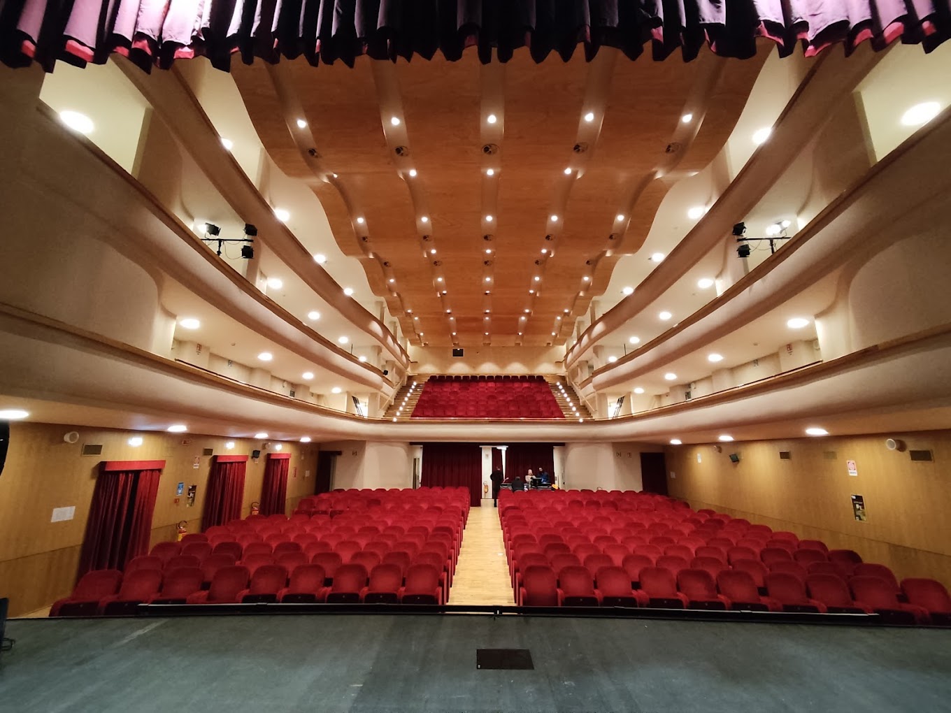 Teatro Comunale Fusco Taranto - Interno sala